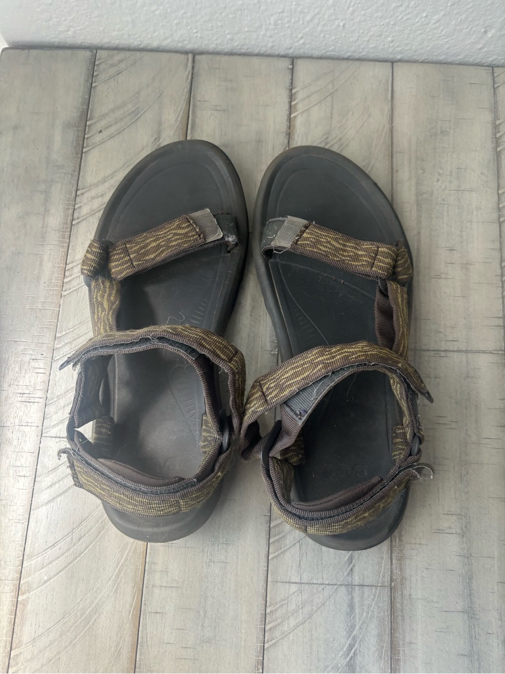Teva Hurricane XTL Adjustable Brown Outdoor Strappy Sandals Mens size 11
